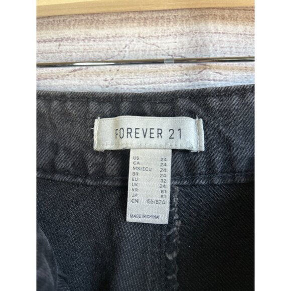 Forever 21 Black High Rise Wide Leg Cargo Jeans Size 24 NWT - Picture 4 of 8
